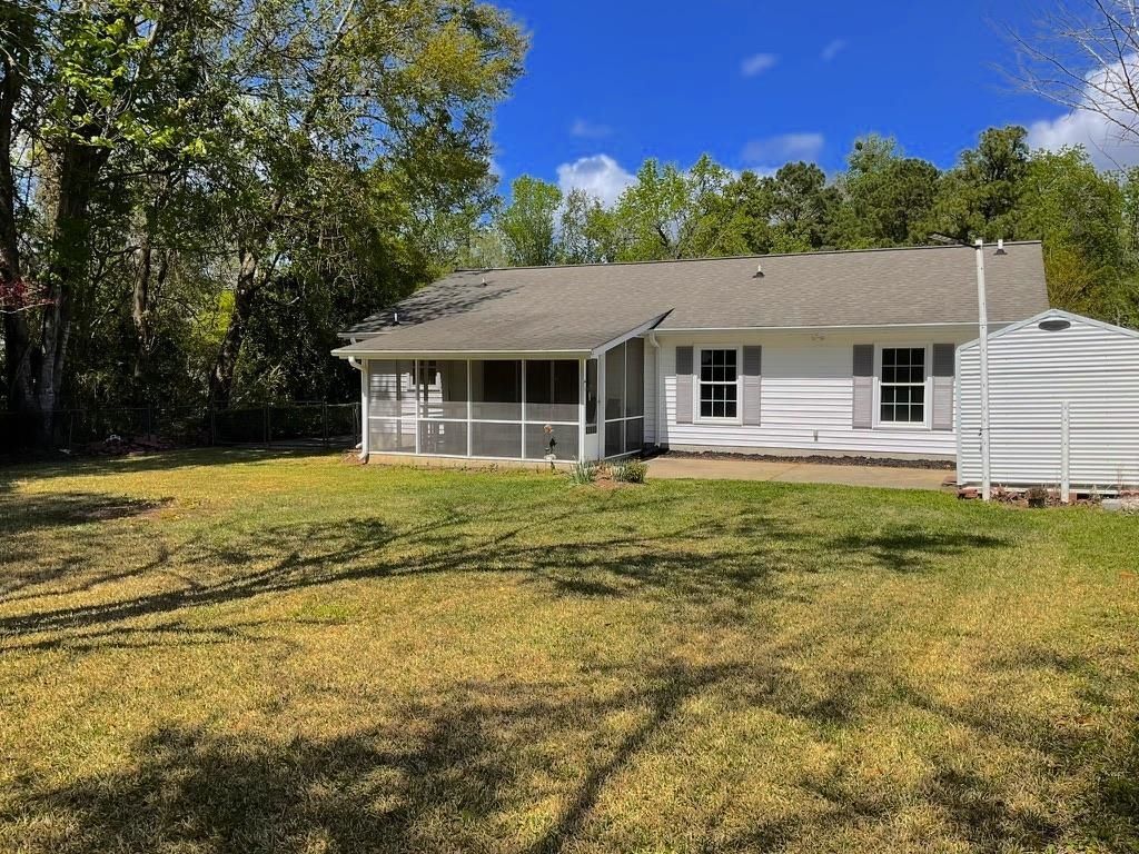 4311 Bradford Circle Photo 23