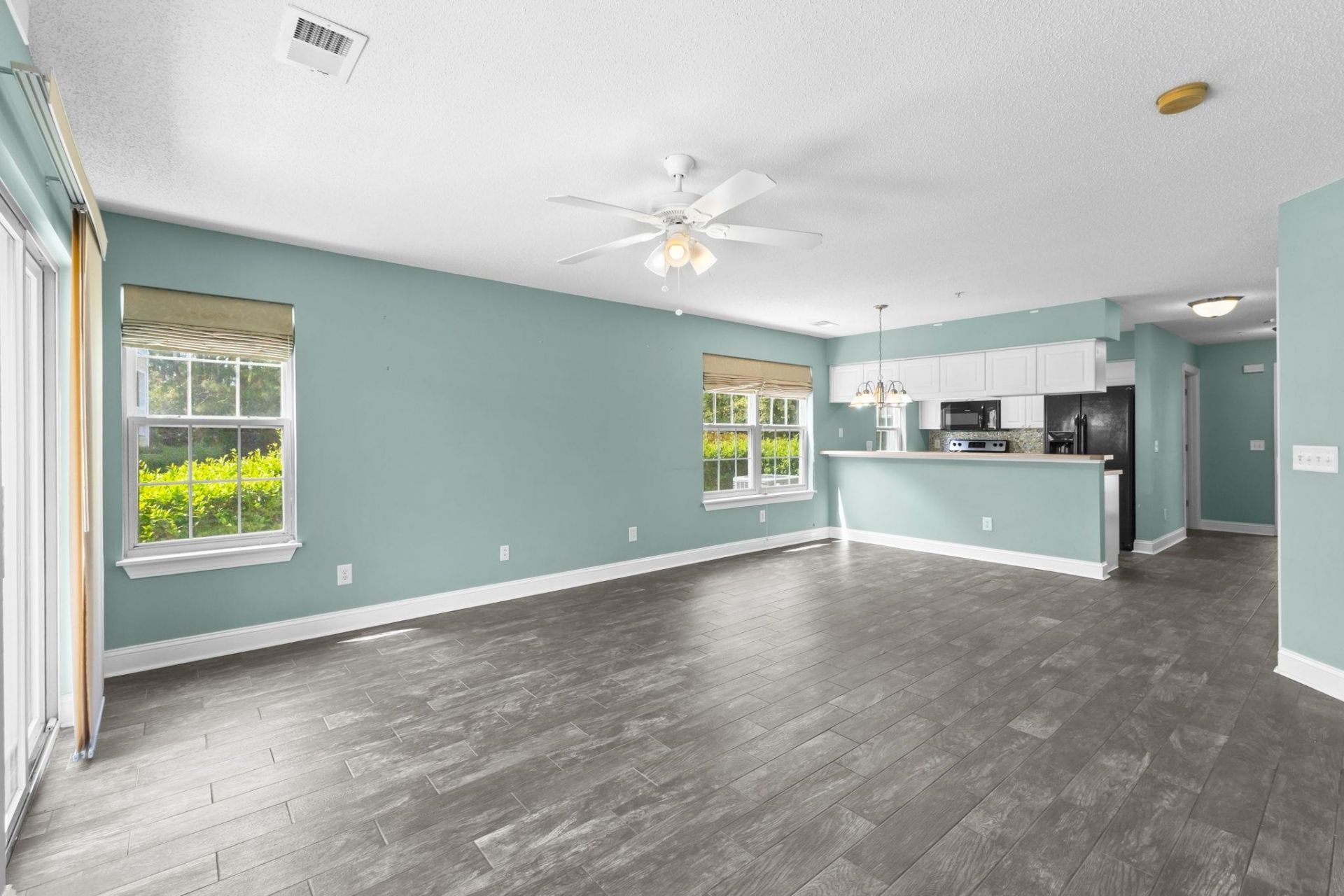 627 Woodmoor Dr.  Photo 13