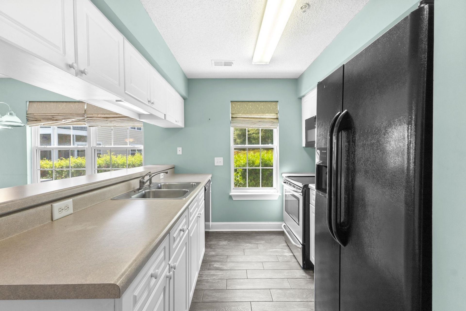 627 Woodmoor Dr.  Photo 19