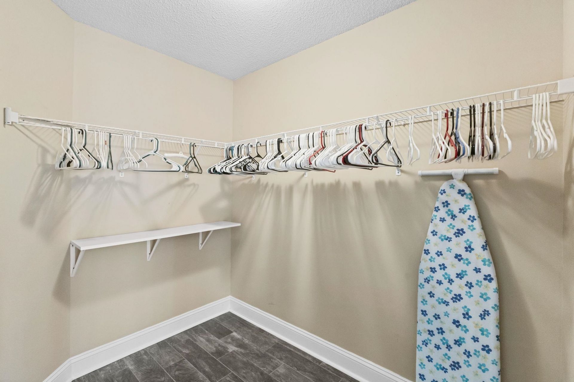 627 Woodmoor Dr.  Photo 37