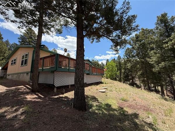 17 Amanda Circle, Florissant, CO 80816