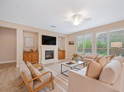 9841 Shanelyn Way, Elk Grove, CA 95757 Photo