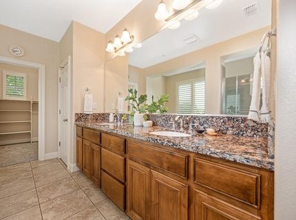 9841 Shanelyn Way, Elk Grove, CA 95757 Photo