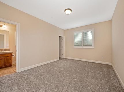 9841 Shanelyn Way, Elk Grove, CA 95757 Photo