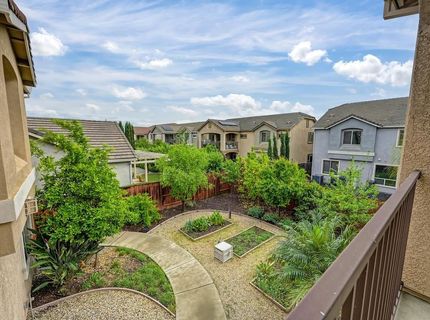 9841 Shanelyn Way, Elk Grove, CA 95757 Photo