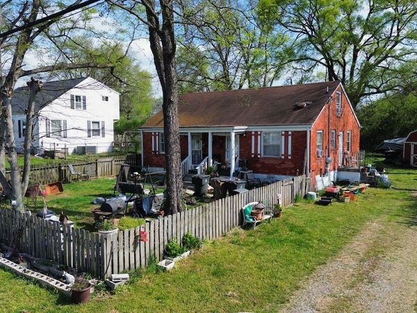 1403 Janie Ave , Nashville, TN 37216