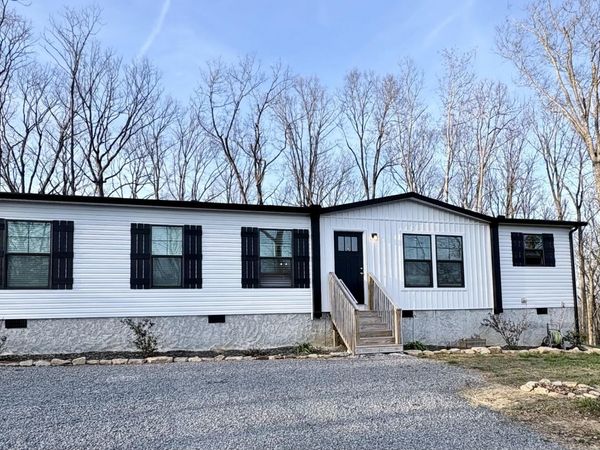 23 Evening Shade Lane, Graysville, TN 37338