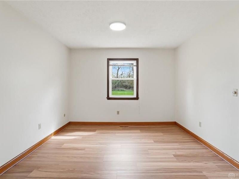 2255 Woodstock Court, Troy, OH 45373 Photo 12