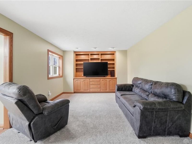 2255 Woodstock Court, Troy, OH 45373 Photo 24