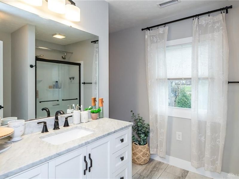 2048 Van Oss Drive, Beavercreek, OH 45431 Photo 11