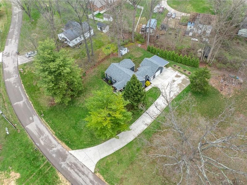 2048 Van Oss Drive, Beavercreek, OH 45431 Photo 26