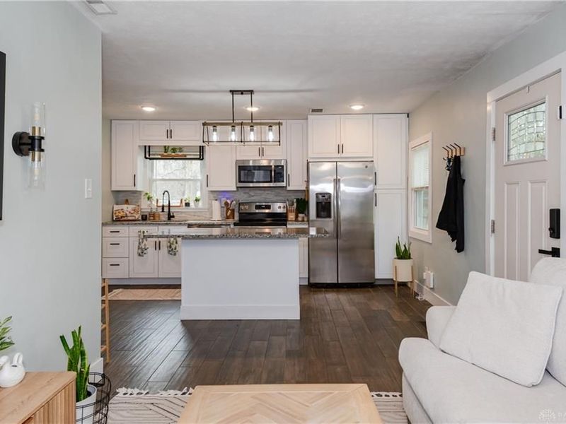 2048 Van Oss Drive, Beavercreek, OH 45431 Photo 6