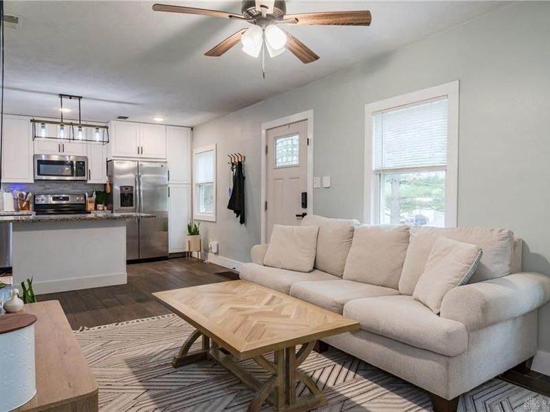 2048 Van Oss Drive, Beavercreek, OH 45431 Photo 8