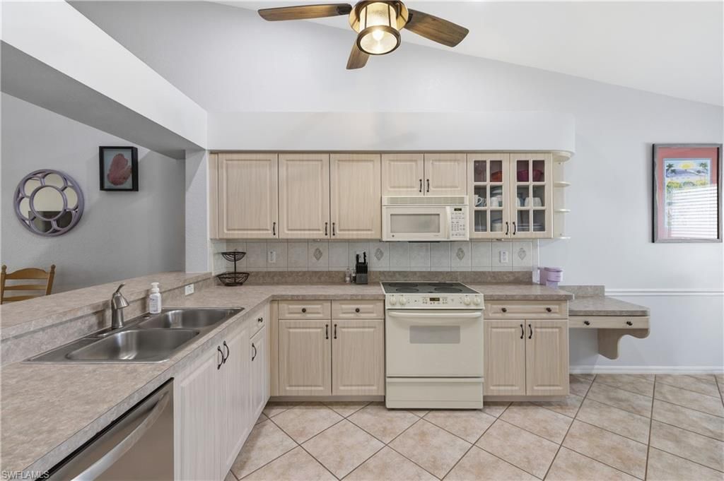 5778 Greenwood Cir, Naples, FL 34112 Photo