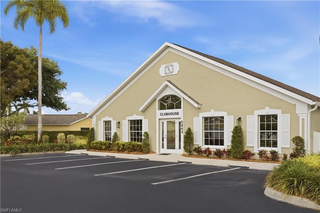 5778 Greenwood Cir, Naples, FL 34112 Photo