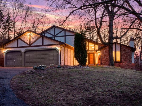 2309 Horizon Road, Burnsville, MN 55337