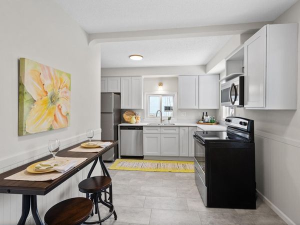 326 Faversham, Willernie, MN 55090