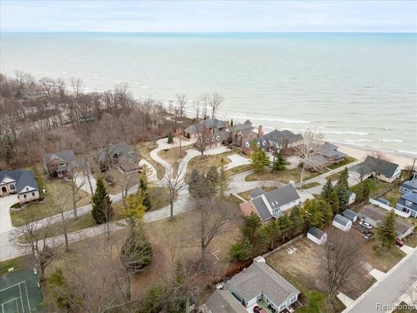 2995 Sandy Oaks Lane, Fort Gratiot Twp, MI 48059