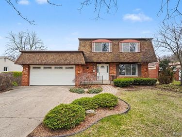 15563 Hix Street, Livonia, MI 48154