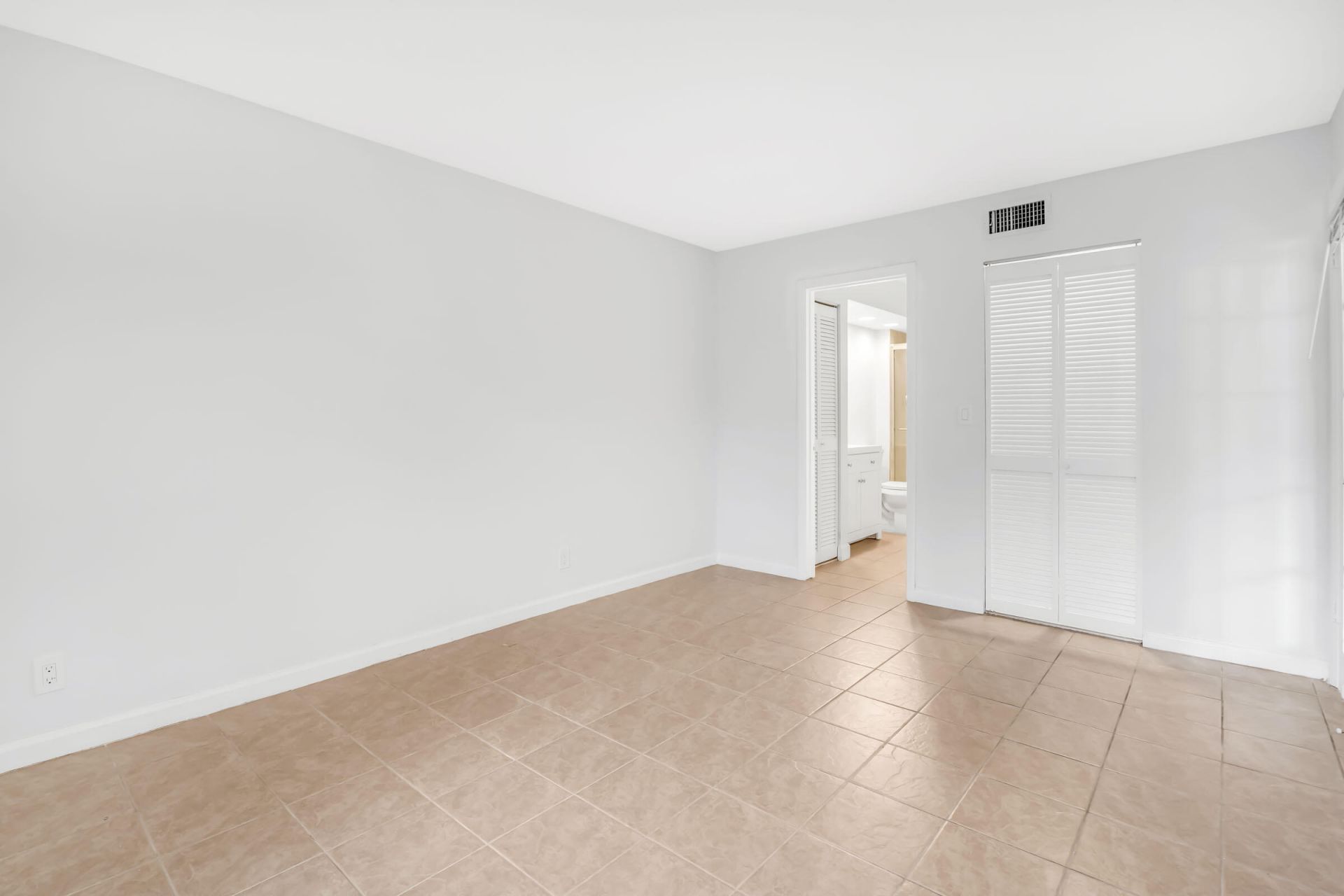 490 NW 20th Street, Unit 1030, Boca Raton, FL 33431 Photo