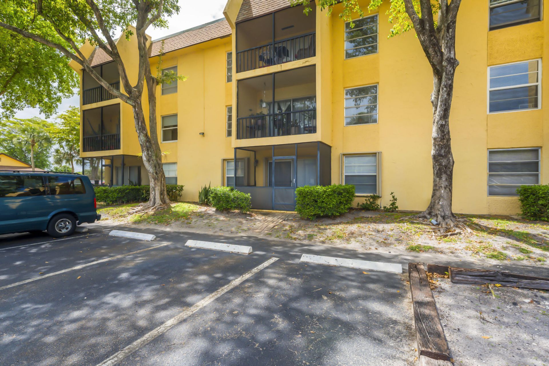 490 NW 20th Street, Unit 1030, Boca Raton, FL 33431 Photo