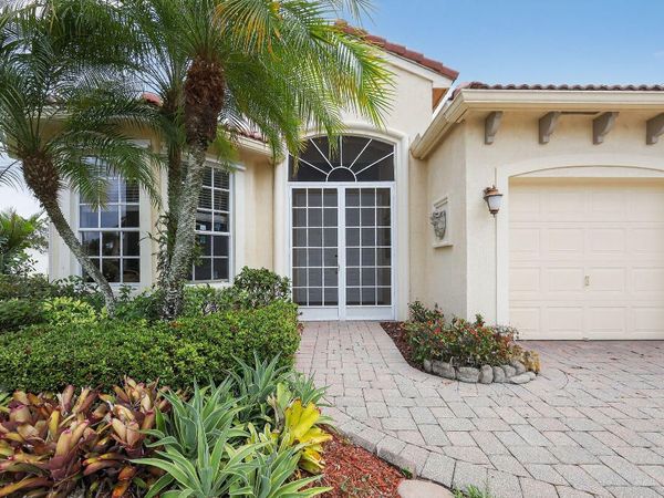 9430 Lantern Bay Circle, West Palm Beach, FL 33411