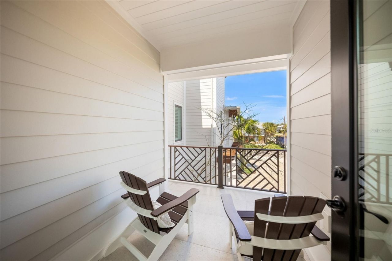 209 Willow Avenue, Anna Maria, FL 34216 Photo