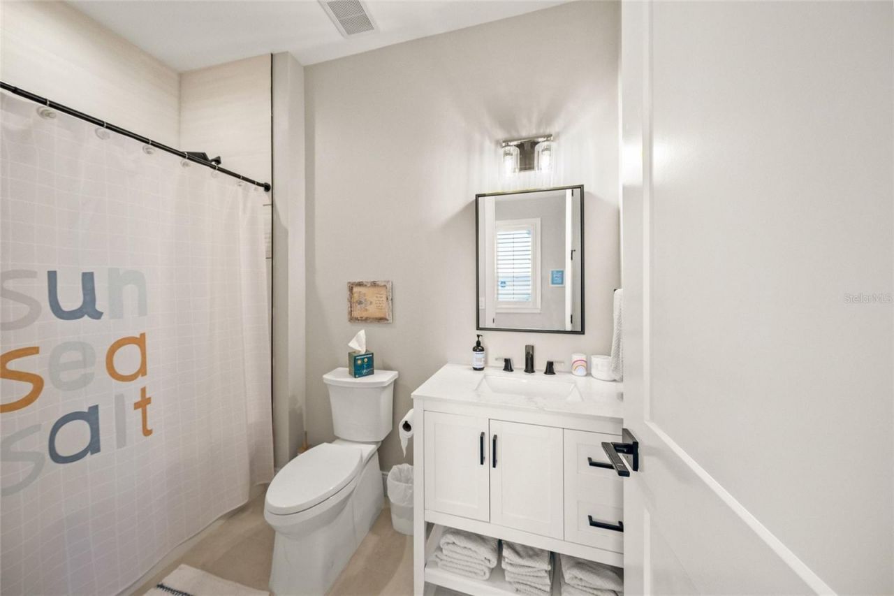 209 Willow Avenue, Anna Maria, FL 34216 Photo