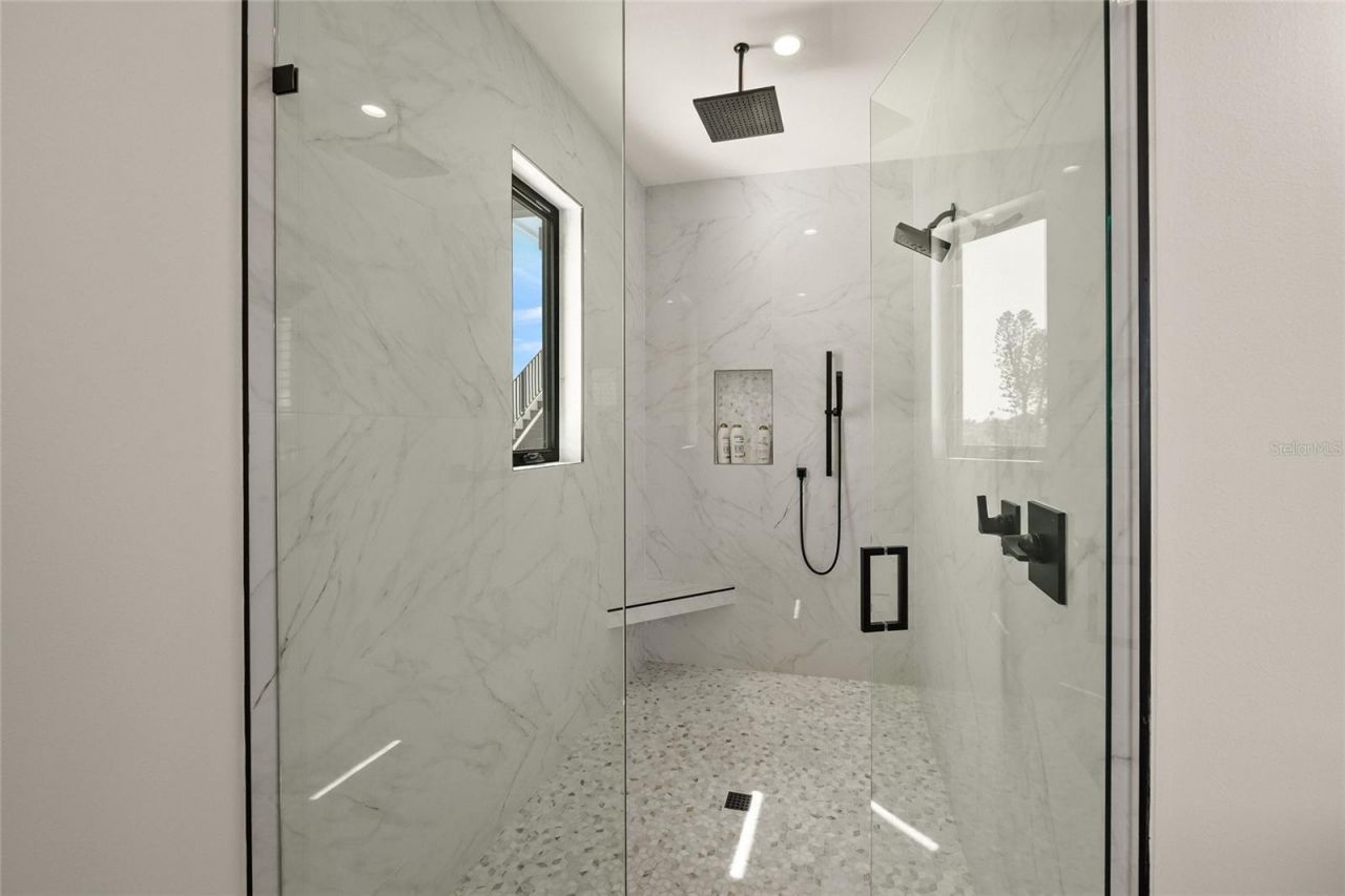 209 Willow Avenue, Anna Maria, FL 34216 Photo