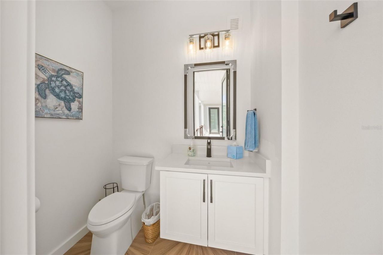 209 Willow Avenue, Anna Maria, FL 34216 Photo