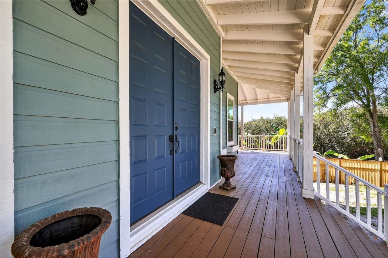 4433 Sweetwater Drive, Tampa, FL 33615 Photo