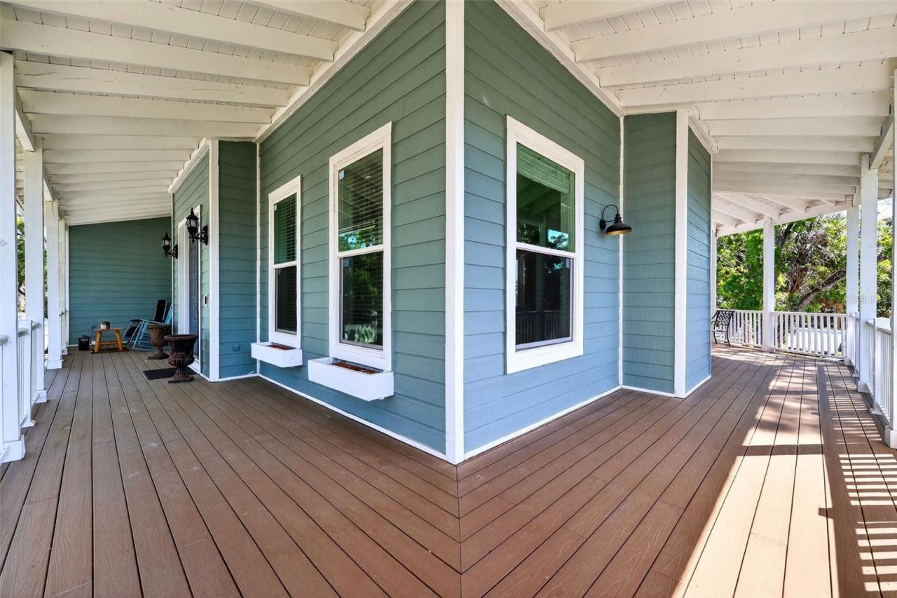 4433 Sweetwater Drive, Tampa, FL 33615 Photo