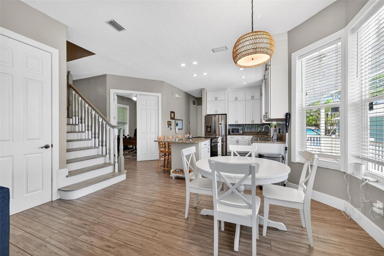 4433 Sweetwater Drive, Tampa, FL 33615 Photo