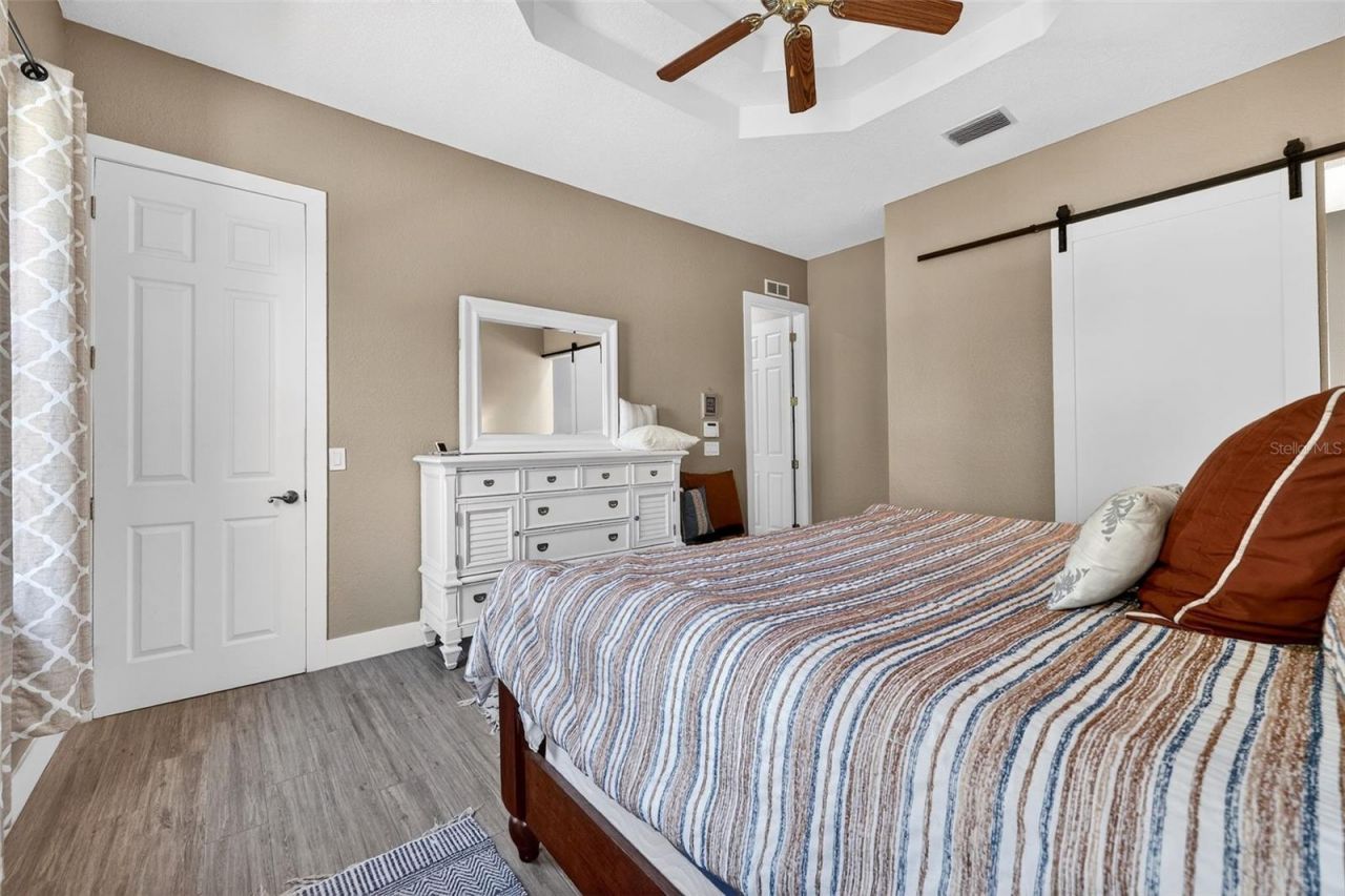 4433 Sweetwater Drive, Tampa, FL 33615 Photo