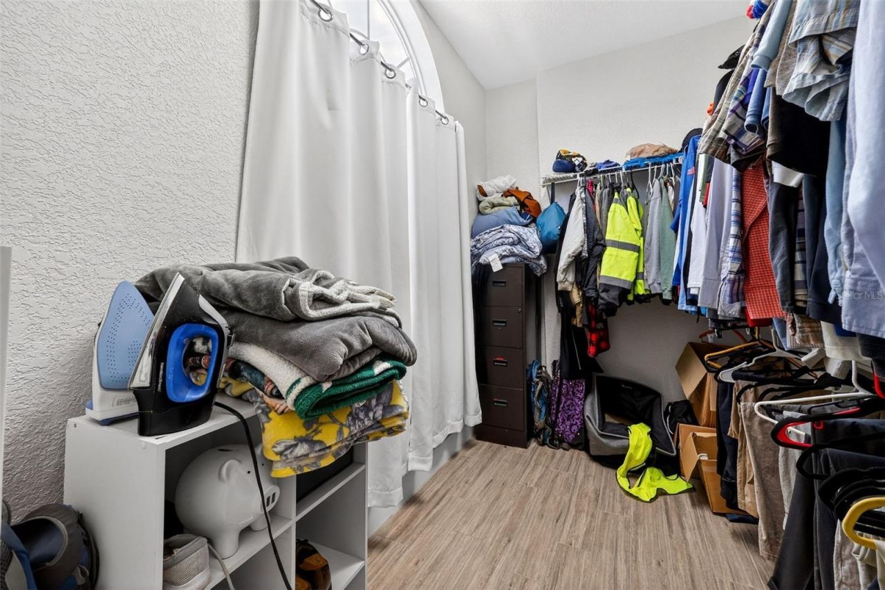 4433 Sweetwater Drive, Tampa, FL 33615 Photo