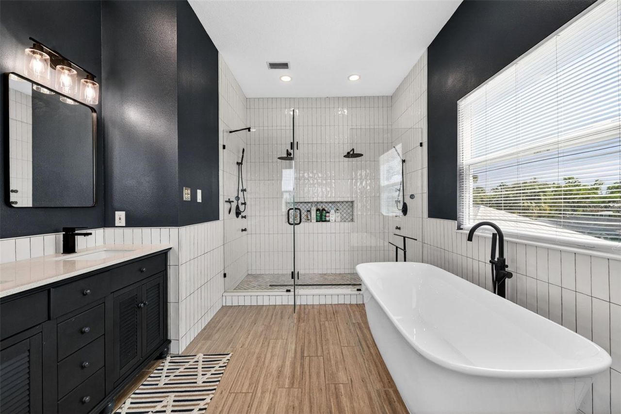 4433 Sweetwater Drive, Tampa, FL 33615 Photo