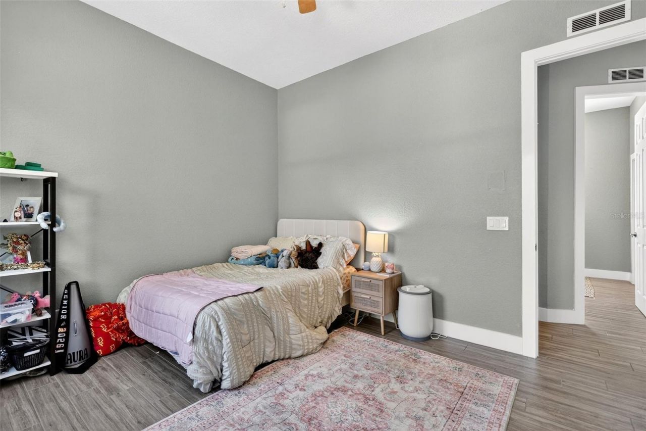 4433 Sweetwater Drive, Tampa, FL 33615 Photo