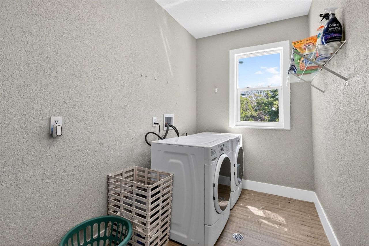 4433 Sweetwater Drive, Tampa, FL 33615 Photo