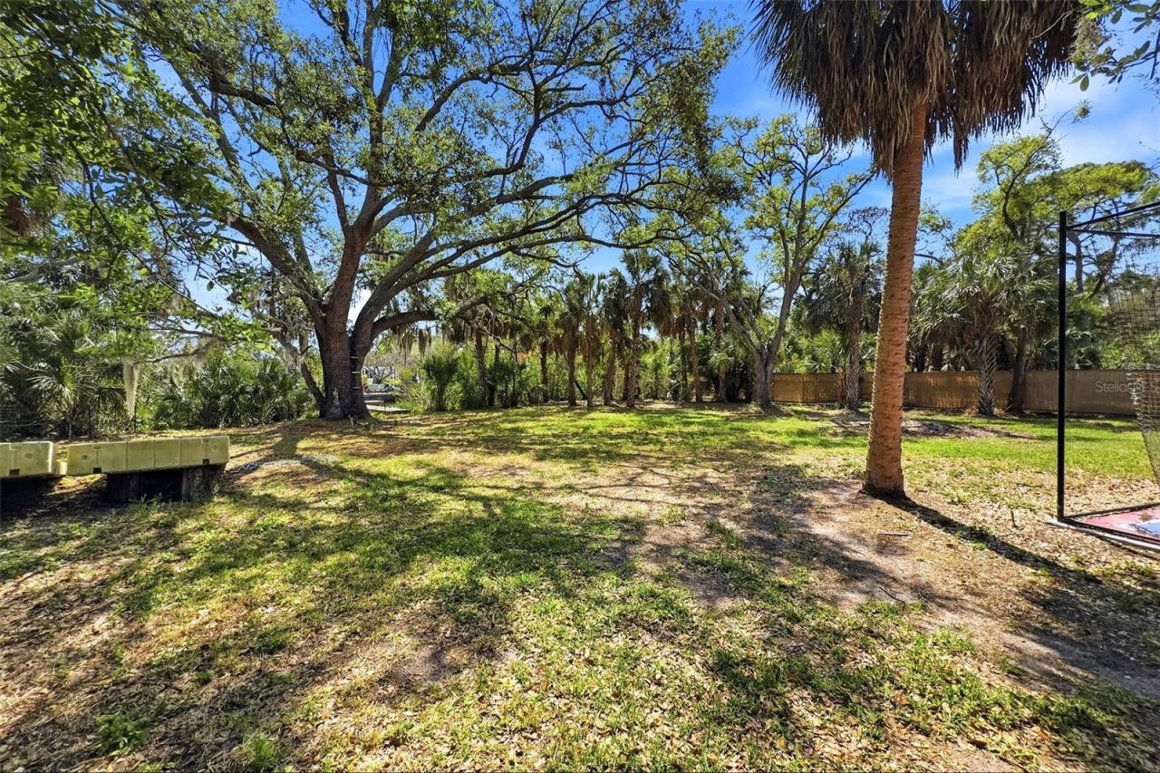 4433 Sweetwater Drive, Tampa, FL 33615 Photo