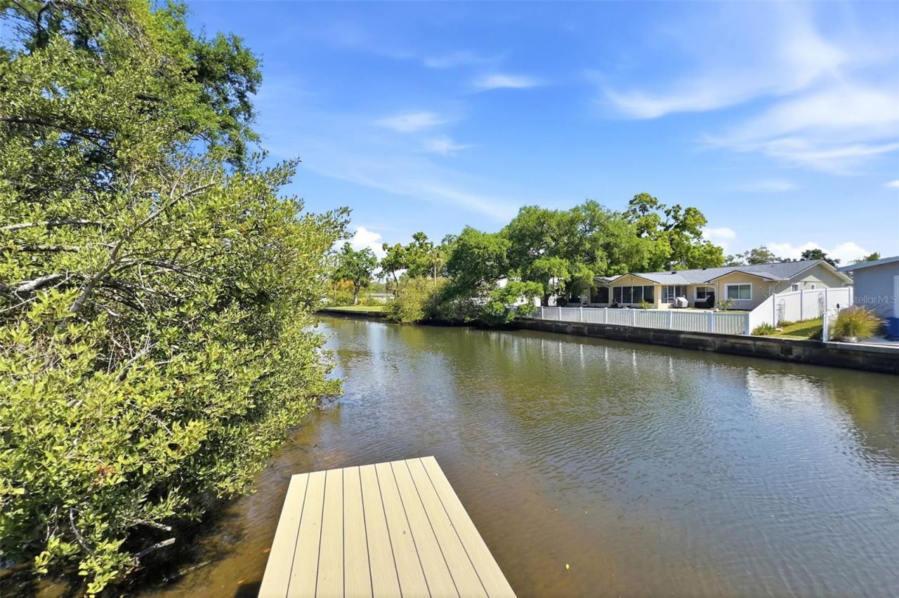 4433 Sweetwater Drive, Tampa, FL 33615 Photo