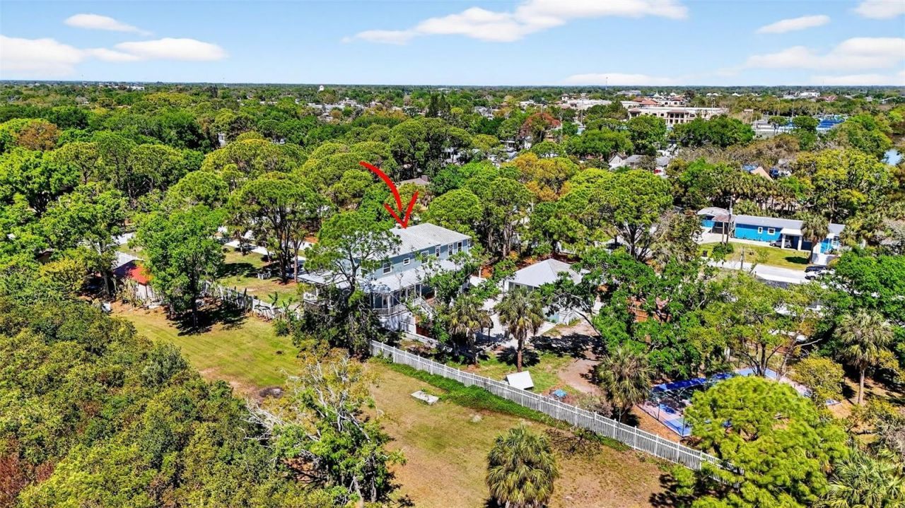 4433 Sweetwater Drive, Tampa, FL 33615 Photo