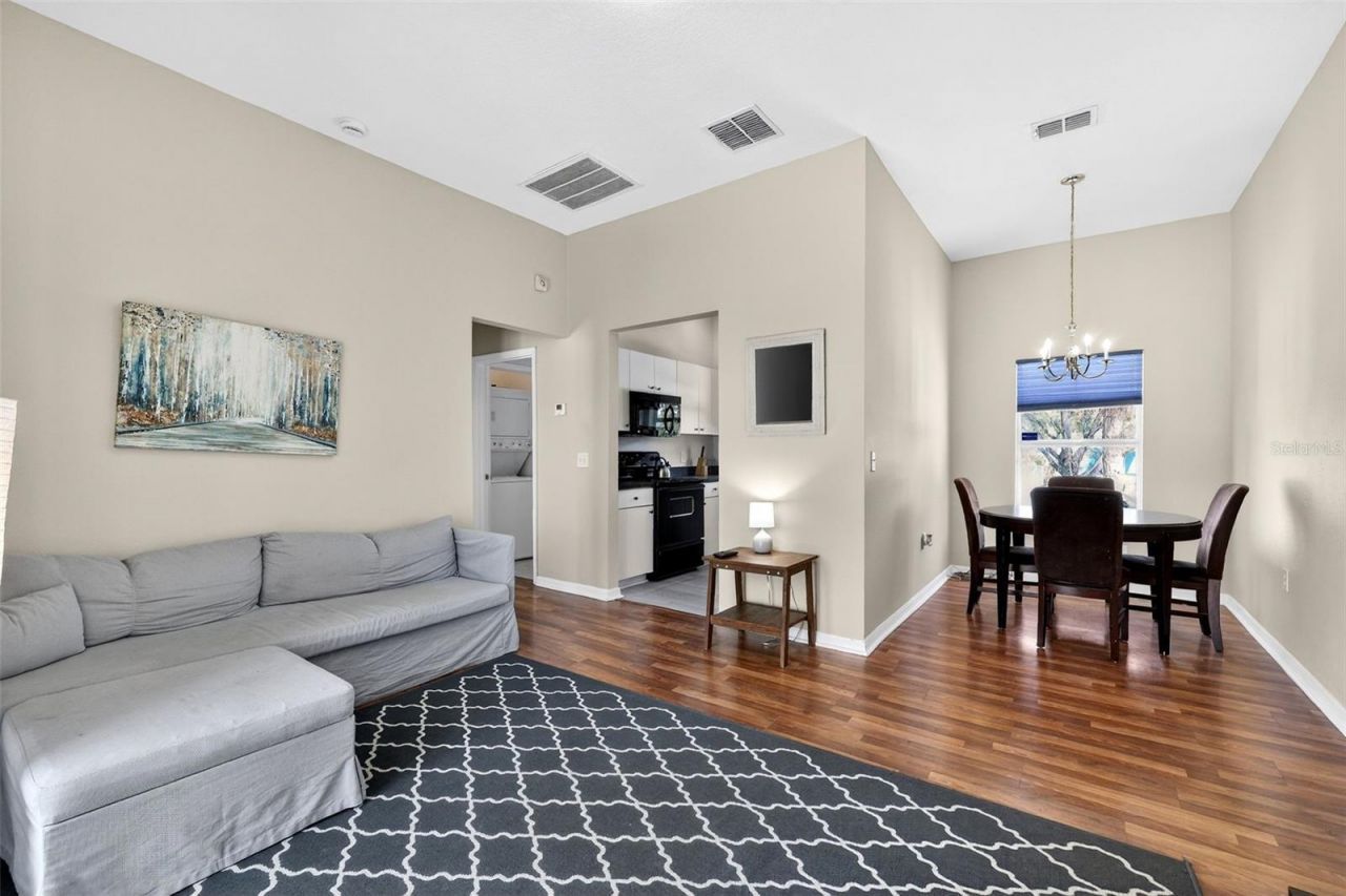 4433 Sweetwater Drive, Tampa, FL 33615 Photo