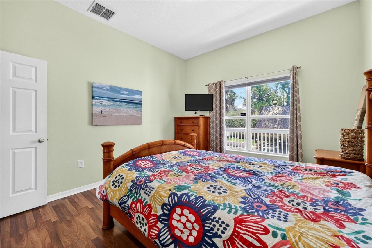 4433 Sweetwater Drive, Tampa, FL 33615 Photo