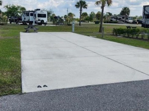 HIGHWAY 630  E, Unit 44, LAKE WALES, FL 33898