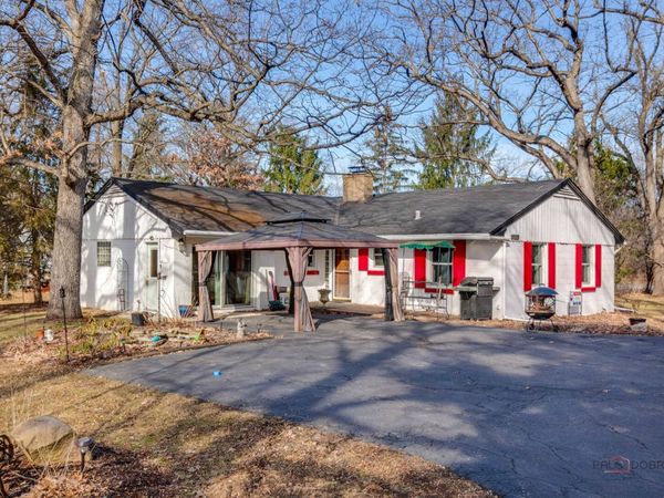 15983 W Wadsworth Road, Wadsworth, IL 60083