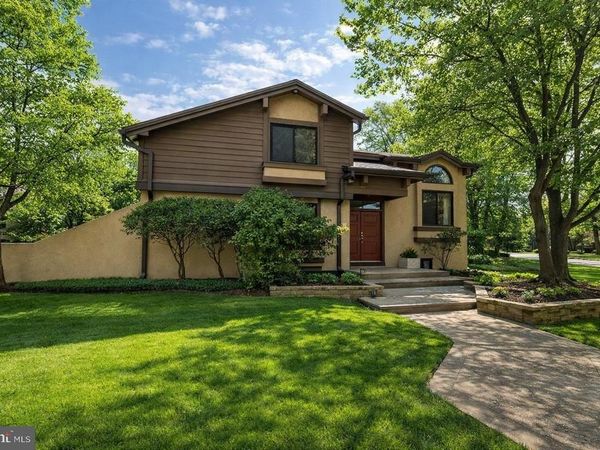 70 SAYRE DRIVE, PRINCETON, NJ 08540