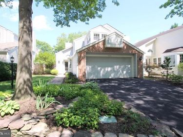 7534 CROSS GATE LANE, ALEXANDRIA, VA 22315