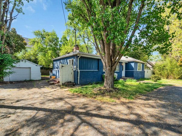 8106 FORT HUNT ROAD, ALEXANDRIA, VA 22308