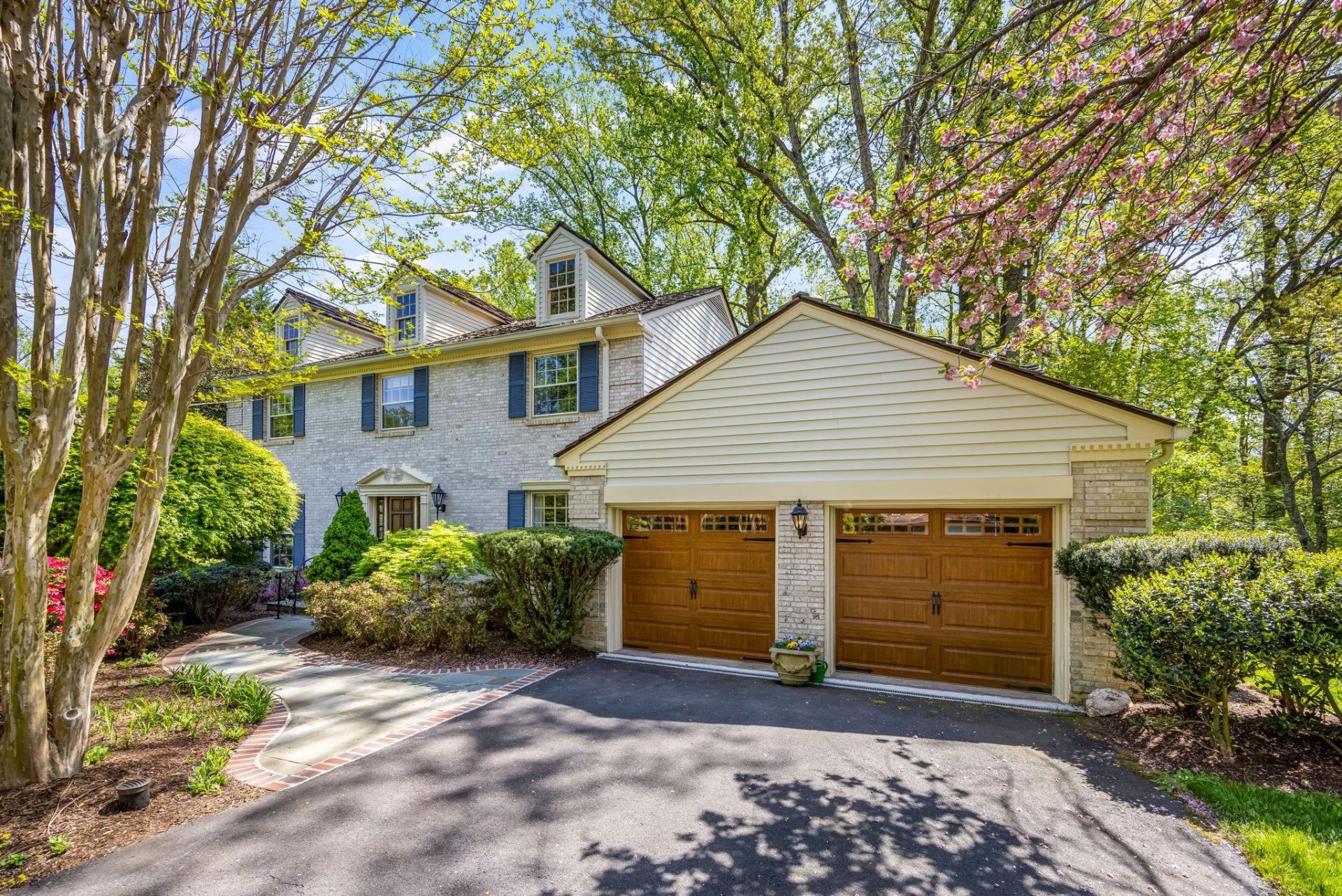 718 Ridge Drive, McLean, VA 22101 Main Photo