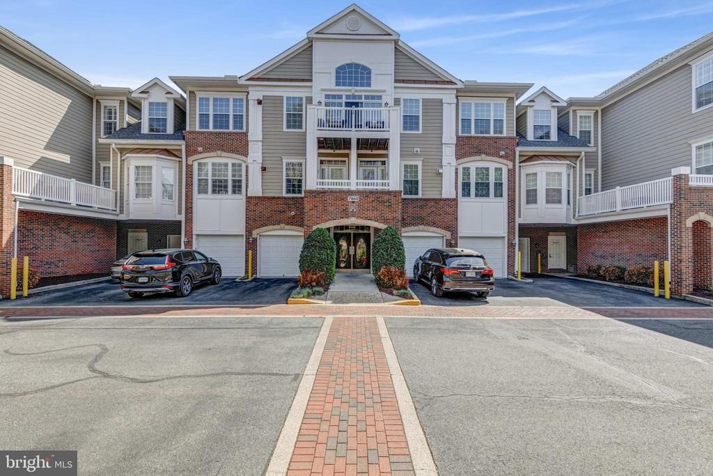 7860 Rolling Woods Court, Unit 304, Springfield, VA 22152 Main Photo